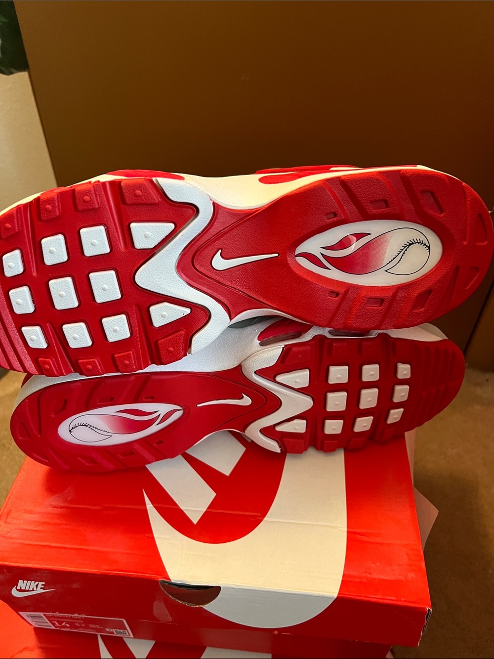 Nike Gray & Red 24 Strap Athletic Sneakers Sz 14 new - Picture 4 of 5